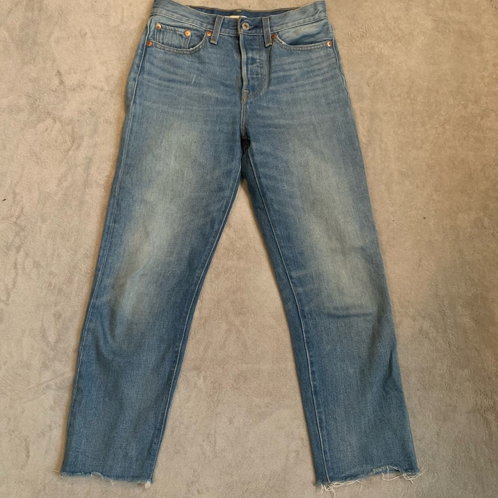 Levi’s Wedgie Straight Jeans Sz 25